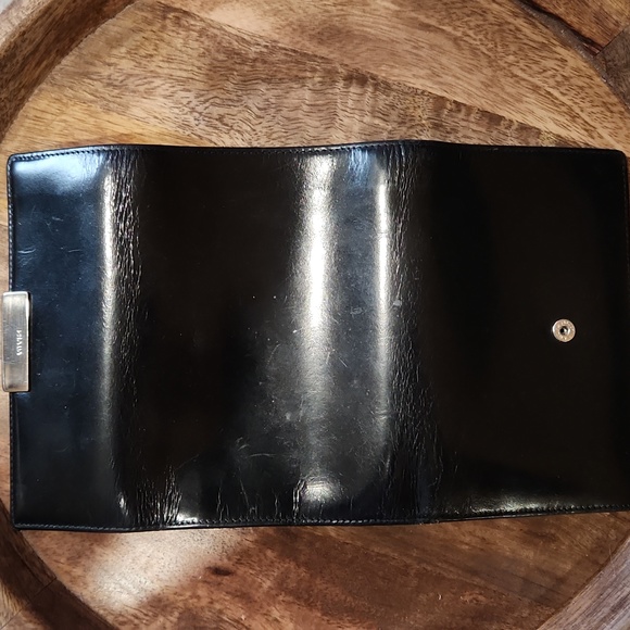 《 Prada 》 Nero Leather Tri Fold Wallet - Picture 11 of 14